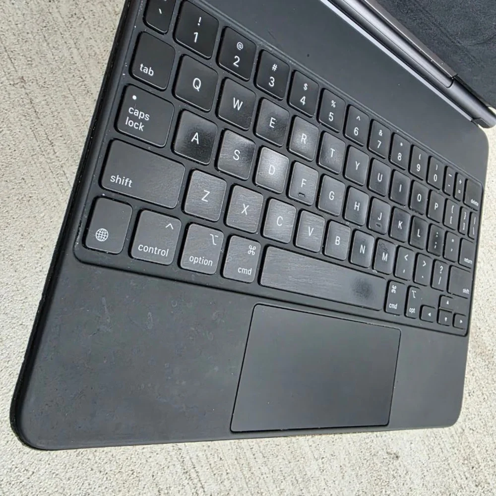 Apple Magic Keyboard w/ Trackpad for iPad Pro 11-inch Black OEM